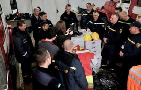 Minerva sostiene i vigili del fuoco di Kharkiv in occasione del suo 125° anniversario